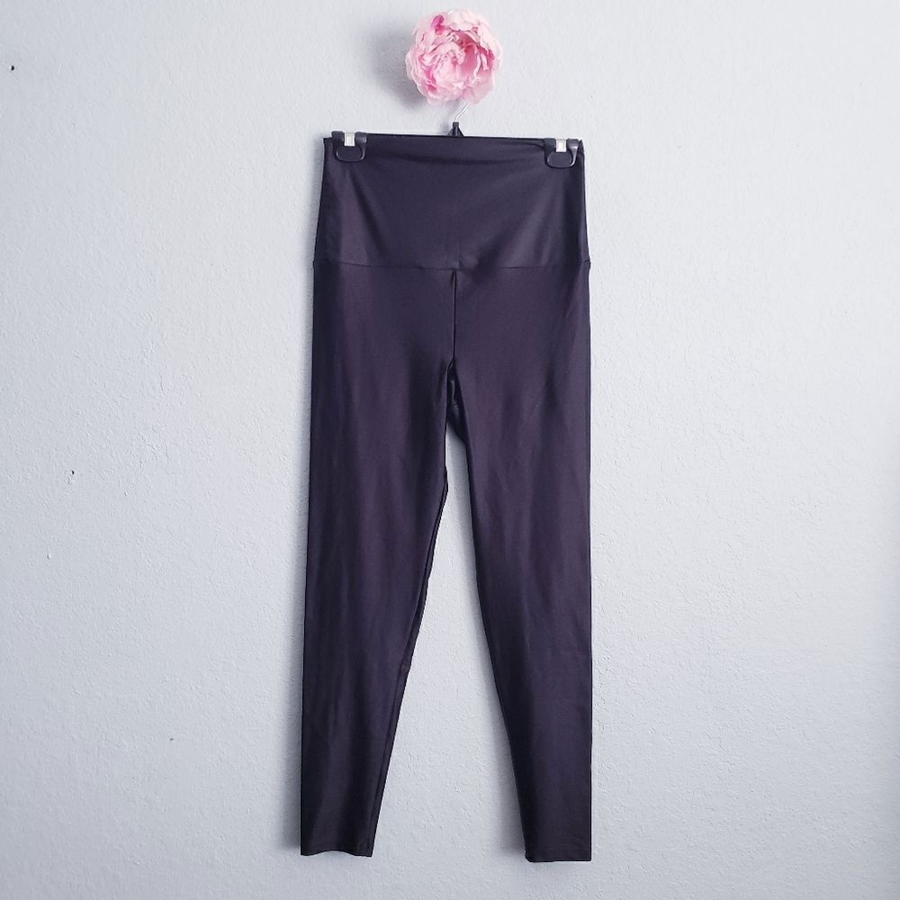 Goldsheep Classic Black Leggings
